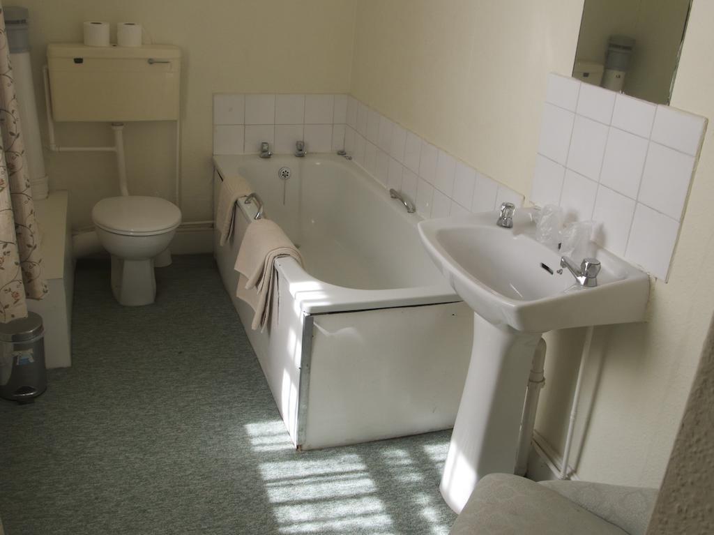 Calverts Hotel - Newport, Isle Of Wight Quarto foto